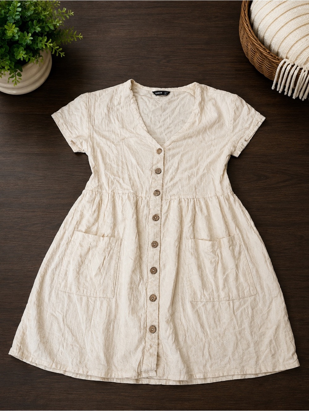 SHEIN Cream Button-Front V-Neck Short Sleeve Dress